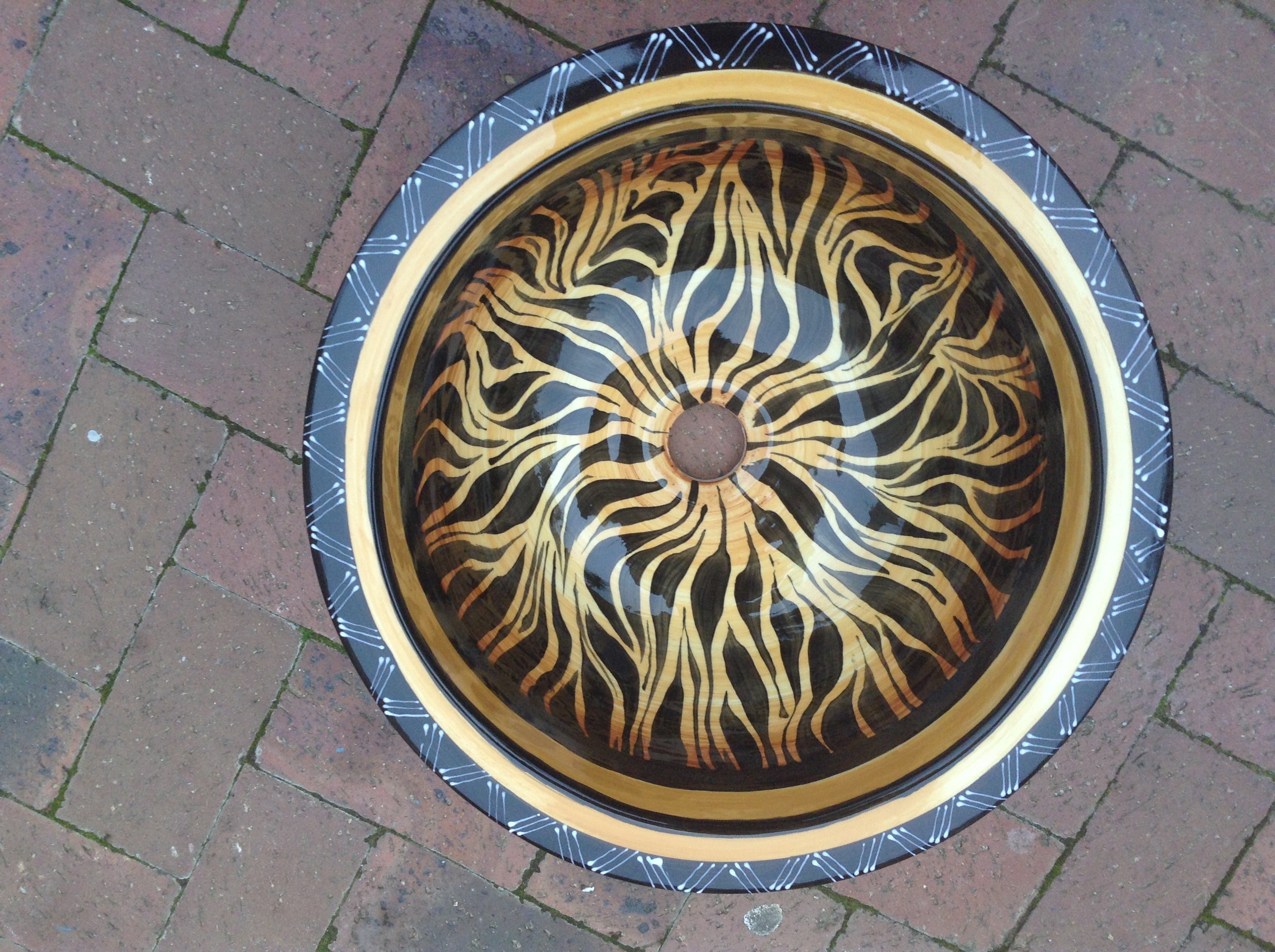 image Handmade Wash basins Handpainted Tiles